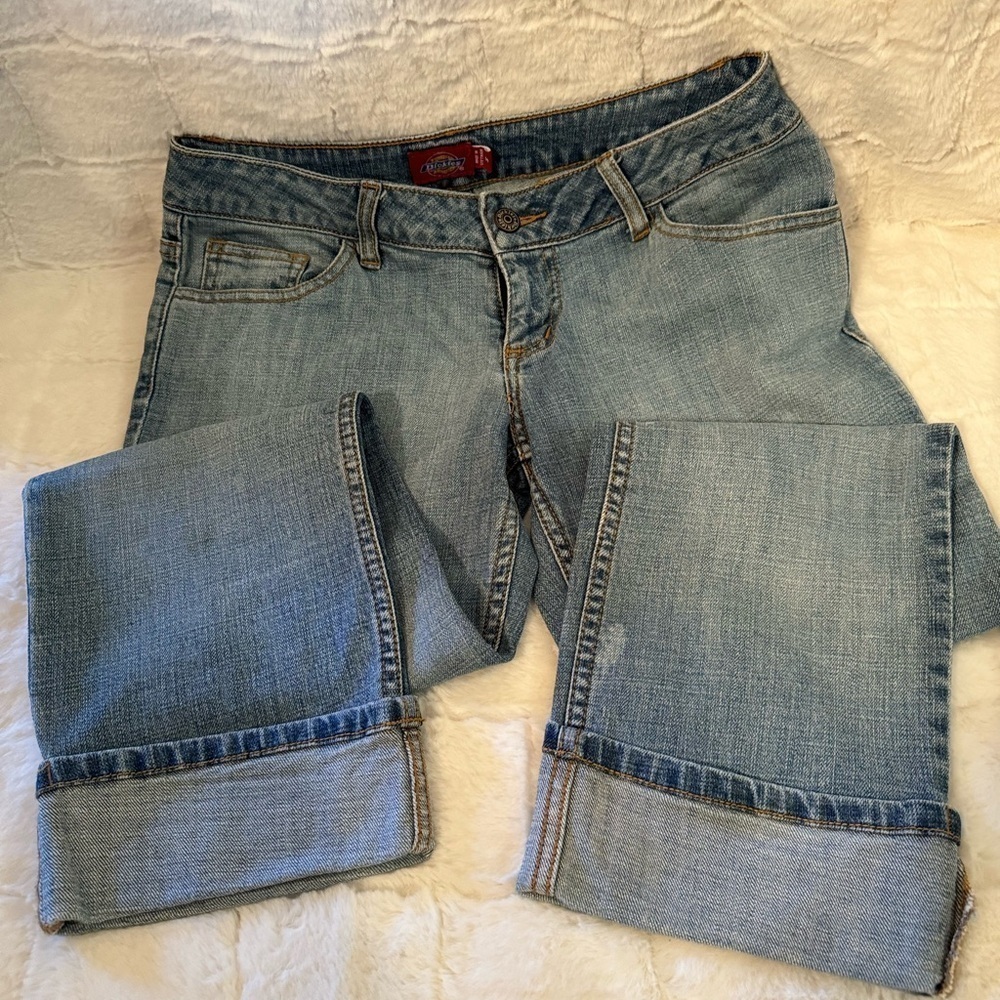 DICKIES Cuffed Crop Denim Jeans. Size 5. 22” Inseam. Zip Front Closure. New